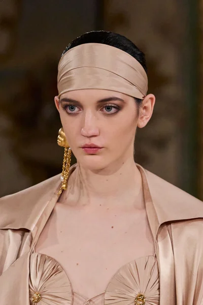 Look 89